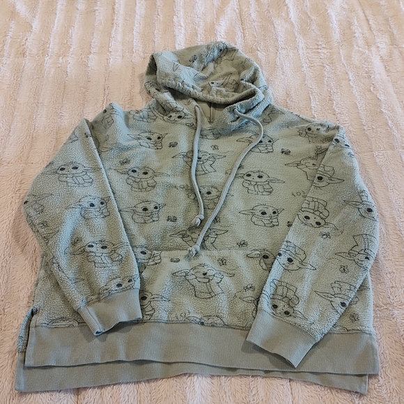 Star Wars Olive Green Baby Yoda Hoodie - Picture 1 of 4
